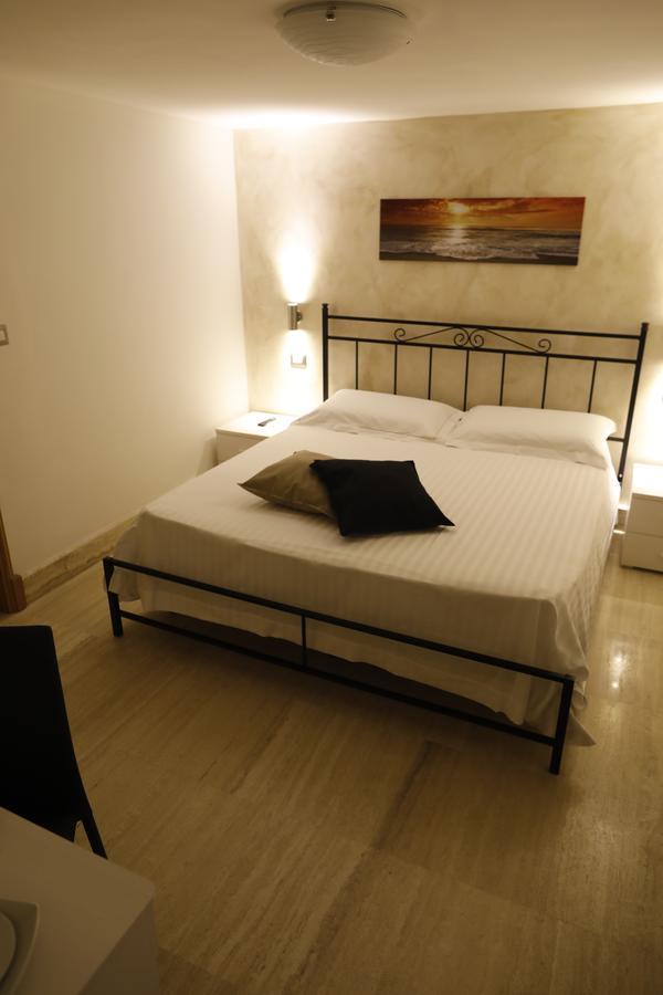 B&B Liberty 900 Катания Экстерьер фото